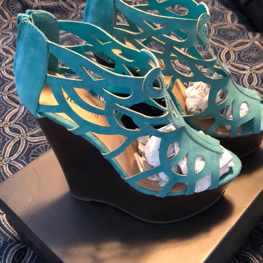 Great Just Fab shoes